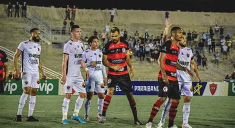 Campeonato Paraibano Campinense E Botafogo Pb Ficam No Empate No