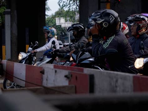 Mesin Kendaraan Kerap Mati Di Perlintasan Rel Kereta Api Ternyata Ini