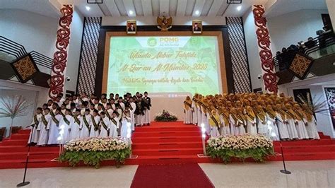 Yayasan Al Mumtaz Gelar Wisuda Akbar Tahfidz Al Quran Tahun 2023