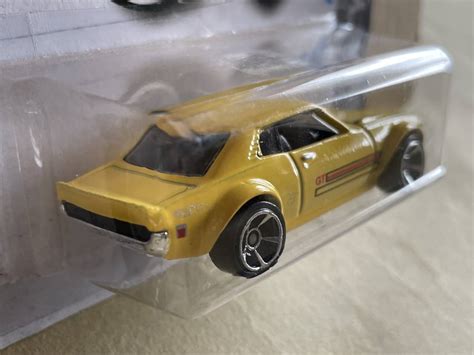 Yahoo オークション Hot WHeels 2台 ホットウィール 70 TOYOTA CELIC
