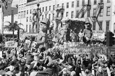 Mardi Gras Carnival Rex Photos And Premium High Res Pictures Getty Images