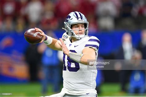 Kansas State Quarterback Will Howard In Action During The Allstate