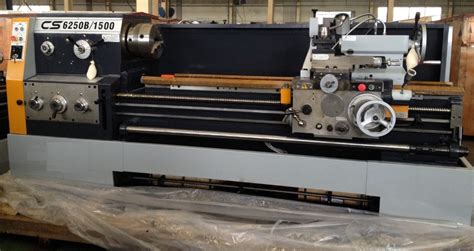 Cs B Horizontal Type Universal Gap Bed Lathe Cs B Mm China