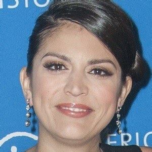 Cecily Strong - Age, Family, Bio | Famous Birthdays