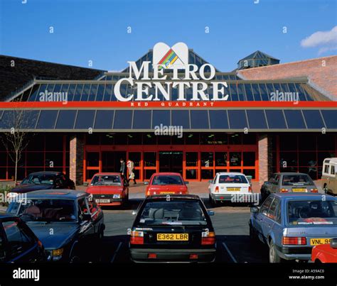 Entrance to the "MetroCentre" shopping centre, Gateshead, Tyne and Wear, England, UK. in the ...