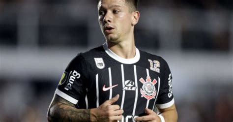 Garro Eleva N Vel Do Corinthians Sa Da De Rojas