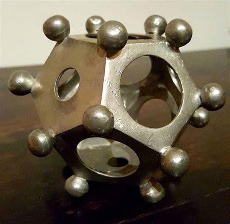 Tin Roman pentagonal dodecahedron replica - Catawiki