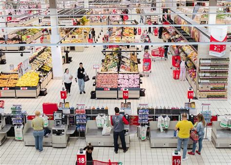 Alcampo Abre Las Puertas De Su Primer Hipermercado En Gerona