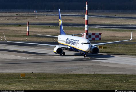 EI DYL Ryanair Boeing 737 8AS WL Photo By Tomas Milosch ID 1095687