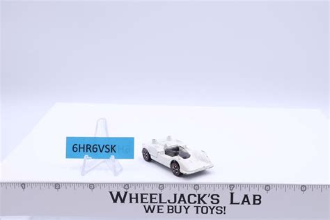 Chaparral 2G White Enamel 1969 Redline Hot Wheels Mattel Vintage Redline RL Wheeljack S Lab
