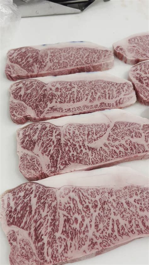 Japanese A5 Wagyu Certified Kobe Beef New York Strip I Bms 12 10