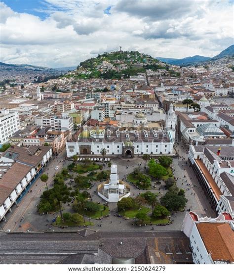 Quito Ecuador Aerial View Plaza Grande Stock Photo 2150624279 ...