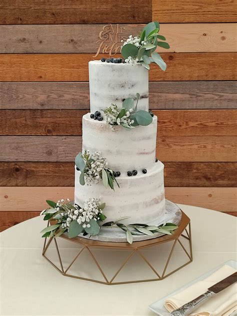 Semi Naked Cake With Blueberries And Eucalyptus Bay Tree Cakes