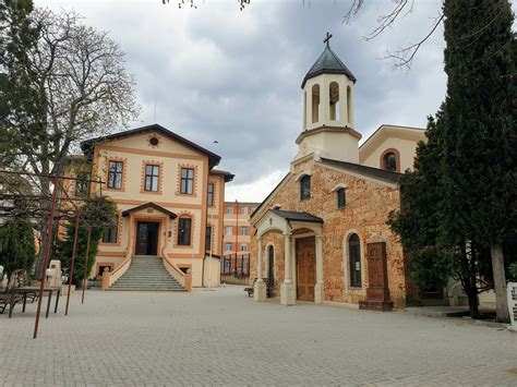 Armenian church | CheckinAway