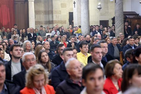 Zadarski Uskrs u zadarskoj katedrali misno slavlje u sv Stošiji