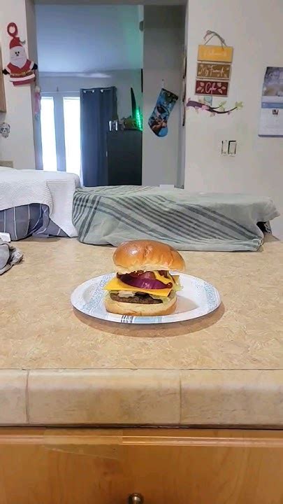 This Is How You Make A Krabby Patty Youtube