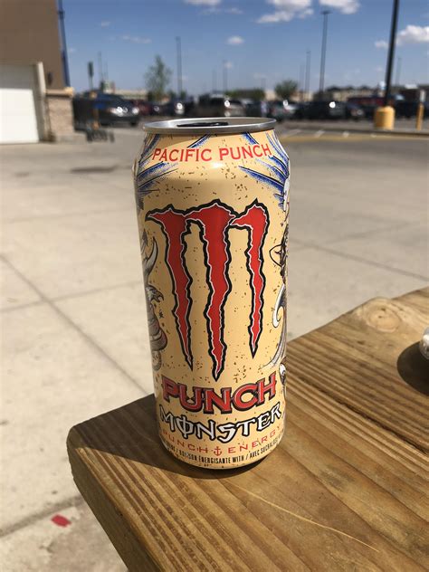 Finally found myself a Pacific Punch Monster! : r/energydrinks