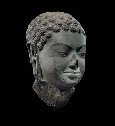 The Metropolitan Museum of Art will return looted art to Cambodia ...