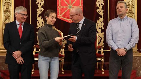 Navarra Reconoce A Sus Mejores Alumnos Con Los Premios Extraordinarios