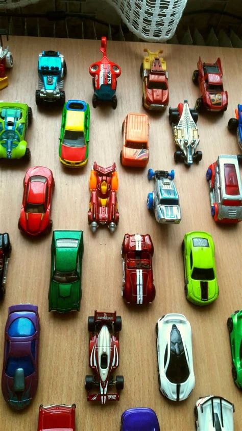 РОЗПРОДАЖ Продам машинки Хот Вілс - Hot Wheels: 35 грн. - Іграшки ...