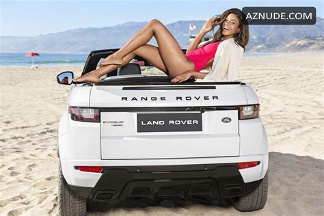 Naomie Harris Nude And Sexy Scenes From Her Movies AZNude