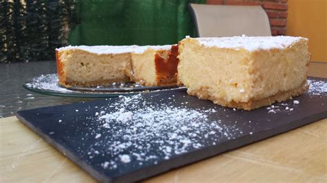 DULCE GOURMETT TARTA DE REQUESON Y ALMENDRA