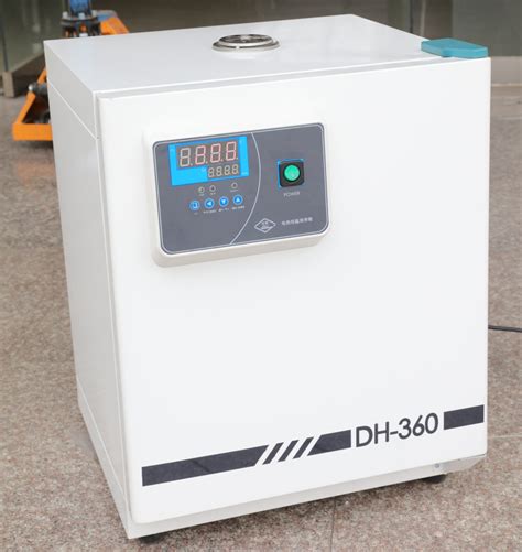 Laboratory Electrothermal Constant Temperature Incubator China Lab