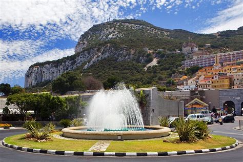 14 Top Attractions & Things to Do in Gibraltar | PlanetWare