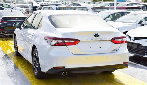 New Toyota Camry LE Hybrid 2.5 L 2023 for sale in Dubai - 599580