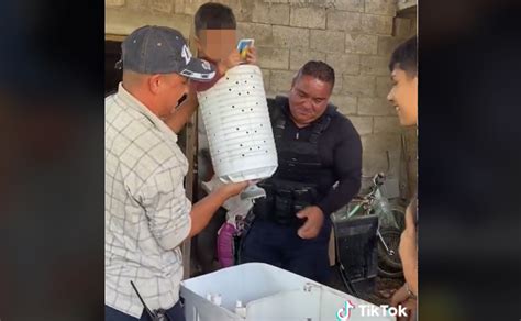 Video Niño queda atrapado dentro de una lavadora y se vuelve viral en