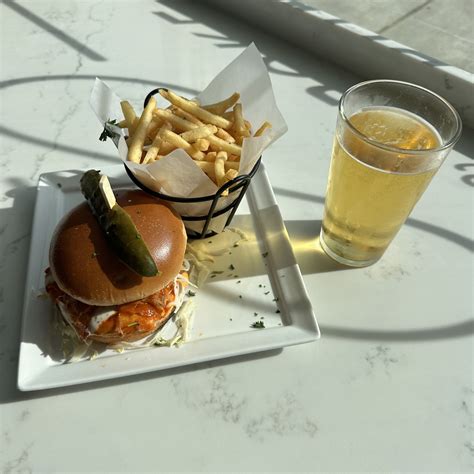 hilton garden inn redmond seattle 3