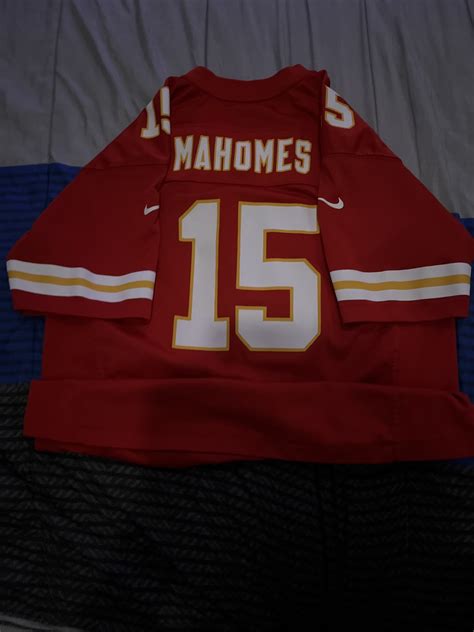 Kids extra large Patrick Mahomes jersey | SidelineSwap