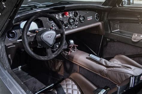 Donkervoort D8 GTO Bare Naked Carbon Edition