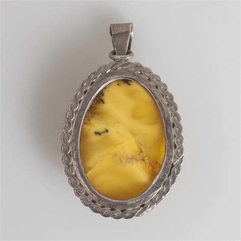 Baltic Amber Jewelry | Witherell's Auction House