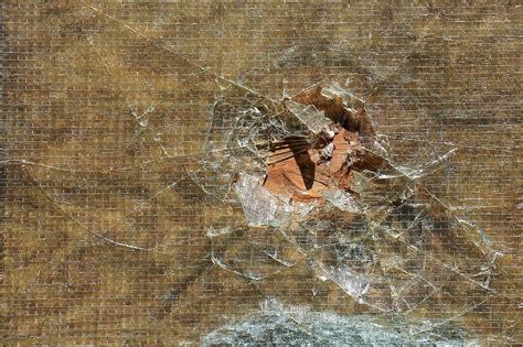 Hd Wallpaper Glass Splitter Broken Glass Breakage Jumped