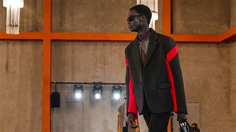 Prada | Fall Winter 2023/2024 | Menswear - Defile Magazine