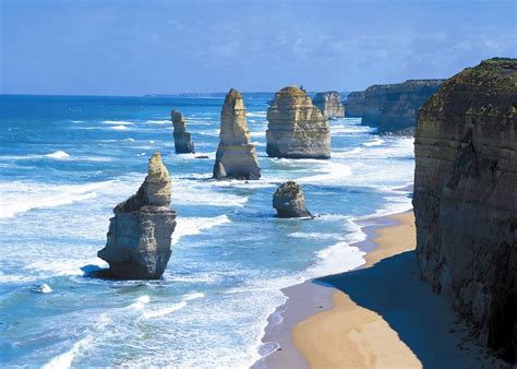 twelve apostles great ocean road australia lgej