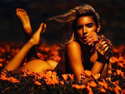 Chloë Holmes Nude Sexy Hot Photos TheFappening