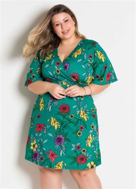 Vestido Floral Turquesa Transpassado Plus Size Marguerite