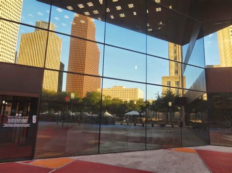 Houston In Pics Central Library Between City Hall And Heritage Plaza S