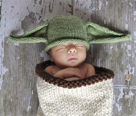 Baby Yoda Costume - Awesome Stuff 365