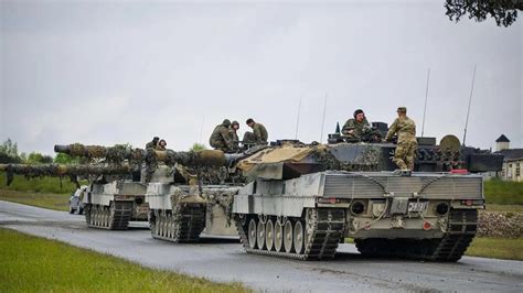 Las Fuerzas Armadas De Ucrania Muestran La Evacuaci N De Un Tanque