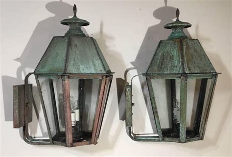 Pair of Handcrafted Brass Wall Lanterns For Sale at 1stdibs