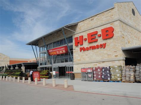 Texas grocery giant among America's favorite stores, says new survey - CultureMap Austin