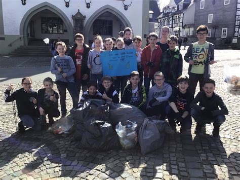 Meldung Klasse 6b sagt dem Müll den Kampf an Marienschule Brilon