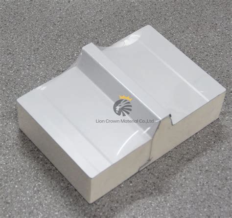 Ppgi Metal Sheet Roofing Structural Insulated Polyurethane Sandwich