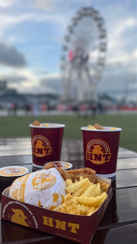 HOT N TENDER NO ROCK IN RIO 2022