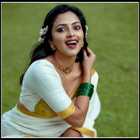 Amala Paul సరకతత ఫటస త చపతపపకనవవకడ చసతనన అమల