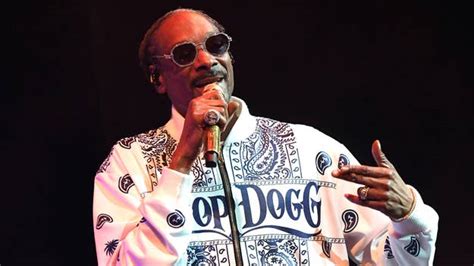 Snoop Dogg Wants to Rap Over a Dem Jointz Remix of André 3000's Flute ...