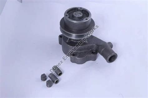 DX 550 Mahindra Bolero LCV Water Pump Assembly At Rs 1200 Piece Water